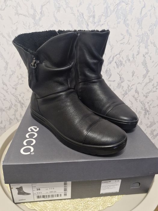 Ботинки женские ECCO