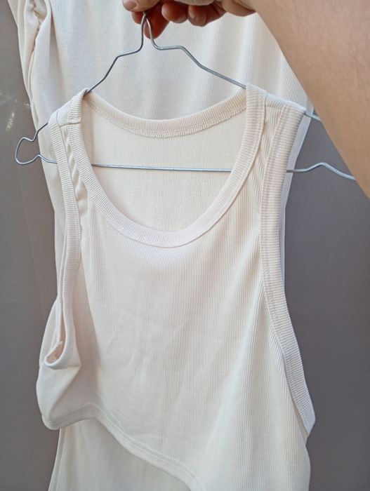 Vestidos e roupa de mulher semi nova 1€ apenas