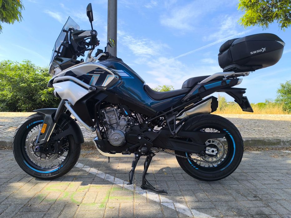 CFMoto 800MT Sport 2025 (includes €1000 in extras)