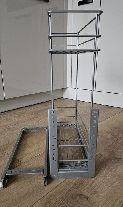 Kosz cargo do szafki 20 cm