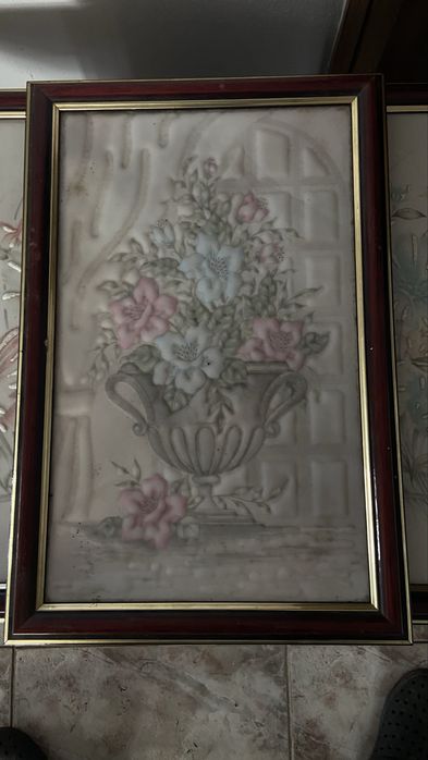 3 quadros  de ceramica pintados a mao