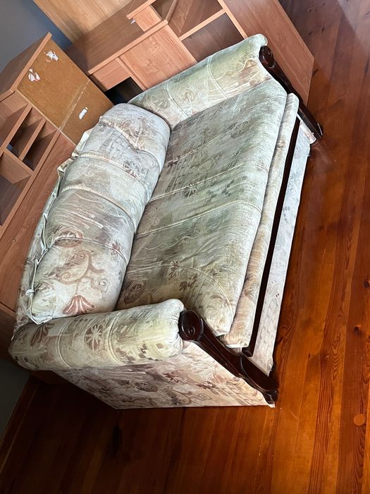 Sofa rozkładana używana