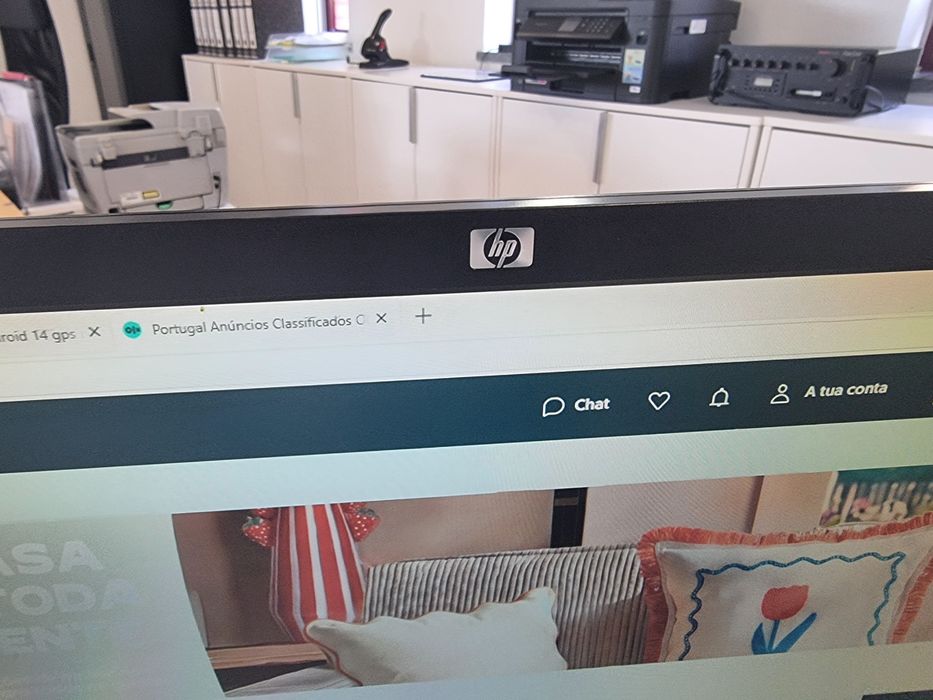2 Monitores HP 22"