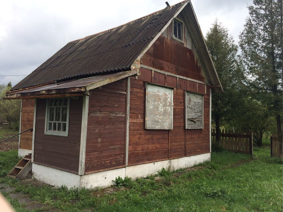 Дача біля Трускавця 7,5 сот дачний будинок, земельна ділянка