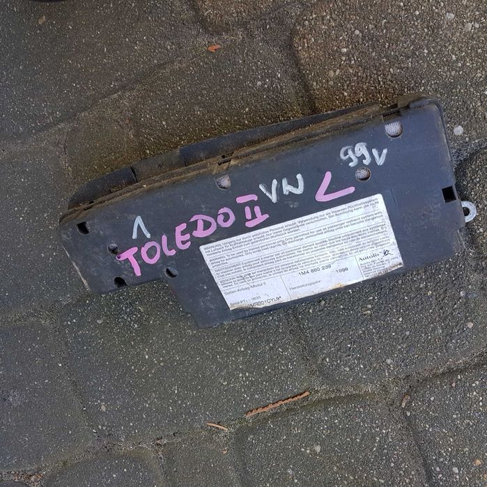 poduszka powietrzna airbag fotel octavia I passat 5 golf IV 4 toledo