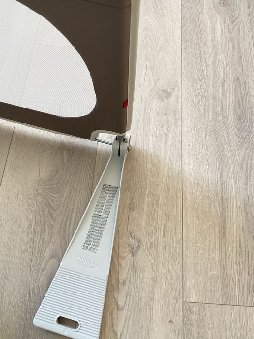 Vendo Bareira para Cama 135cm - Chicco