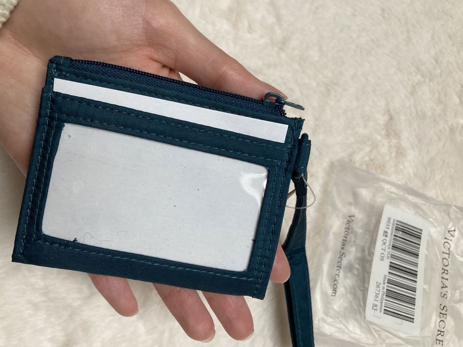 Portfel na karty klucze drobne Victoria’s Secret