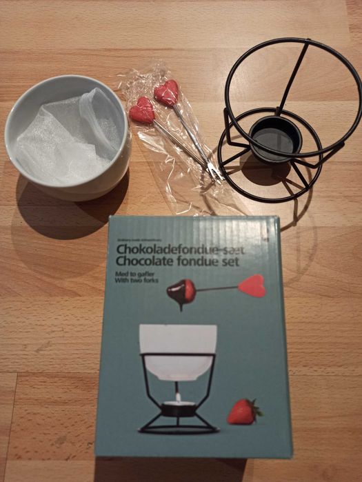 Chocolate fonduo set, novo