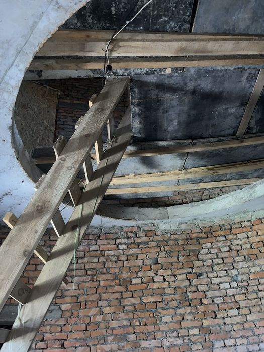 Двухэтажный дом в Санжейке