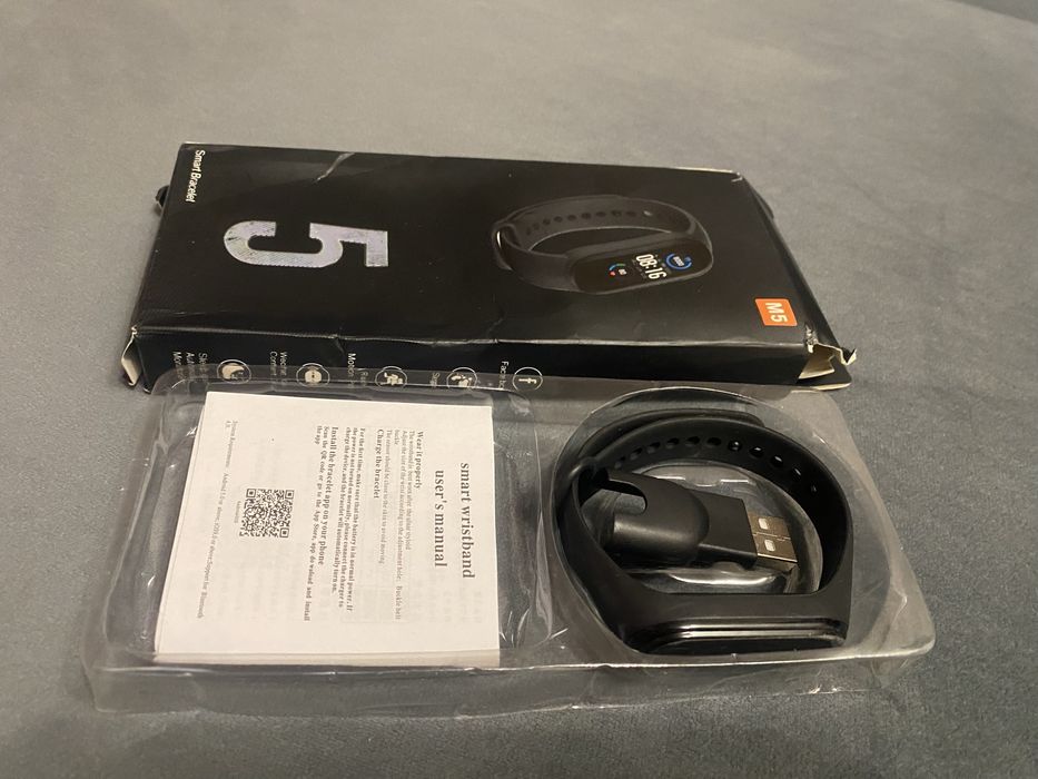 Фітнес браслет M5