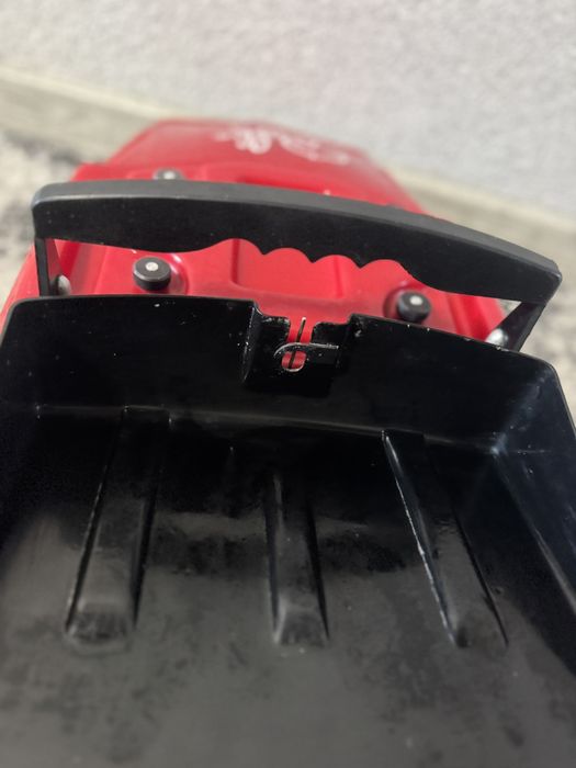 Продам кораблика Дельфін 10