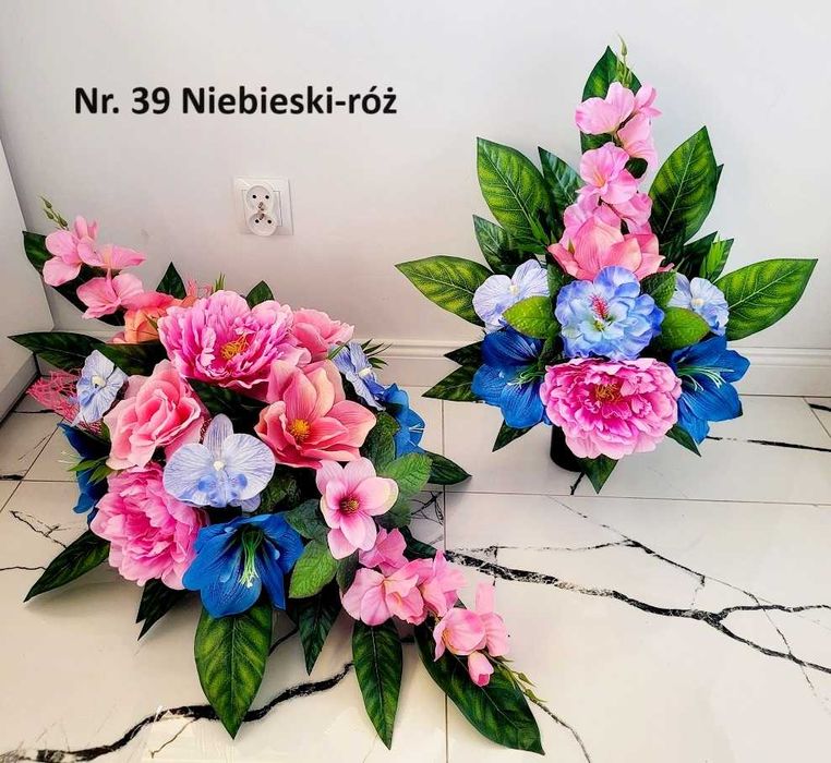 Stroik na grób Cmentarz Kompozycja kwiatowa Wiązanka bukiet kwiaty