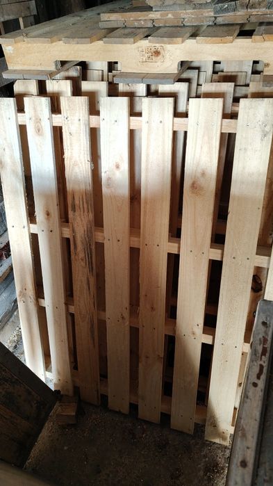 Palety drewniane 110x130
