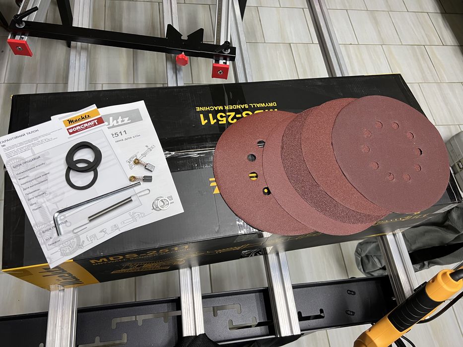 Шлифмашина для стен Жираф Machtz MDS-2511 Гарантия 2 года