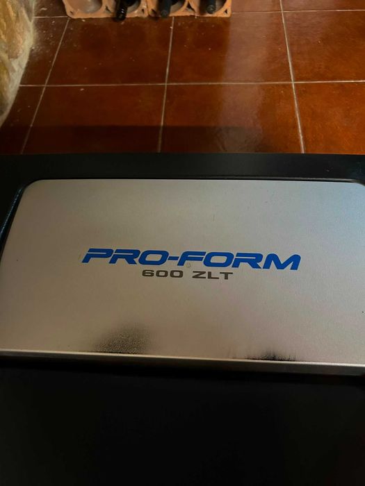 Passadeira Elétrica PRO-FORM 600 ZLT