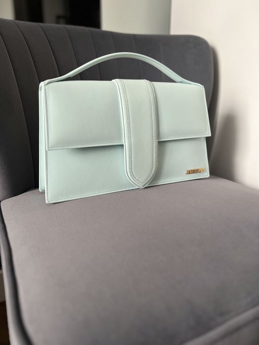 Оригінальна сумка Jacquemus у рідкісному ніжно-блакитному кольорі