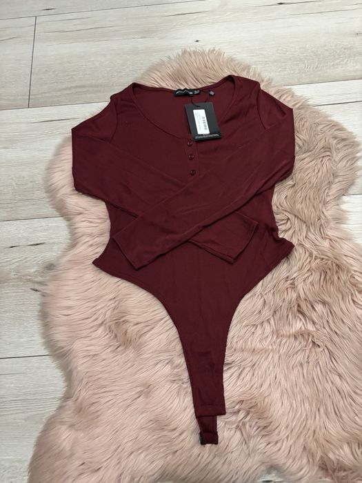 Body PrettyLittleThing