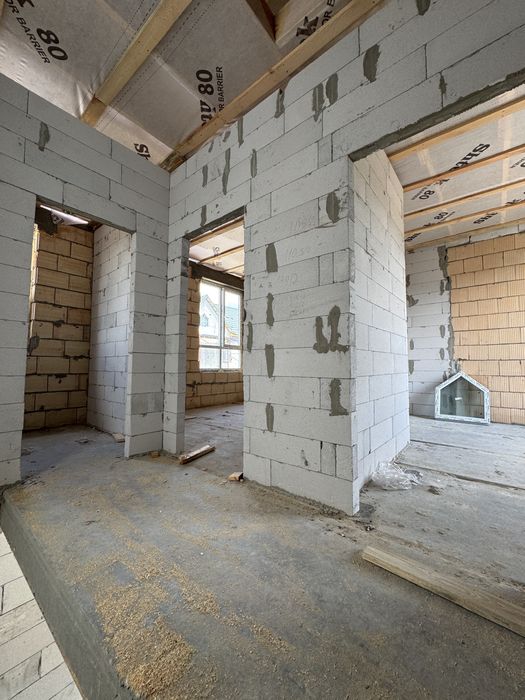 готовий таун біля ТЦ Жираф, 85м2, газ+паркомісце