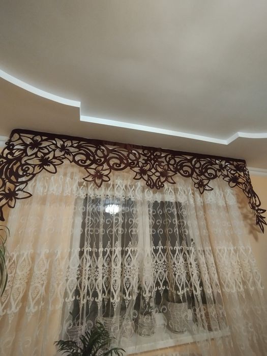 Ламбрикен темнокоричневий