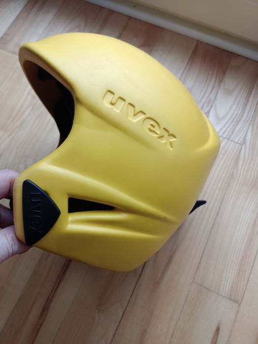 Kask narciarski Uvex dla dzieci