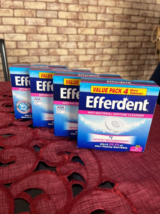 Efferdent tabletki do czyszczenia protez 80 sztuk
