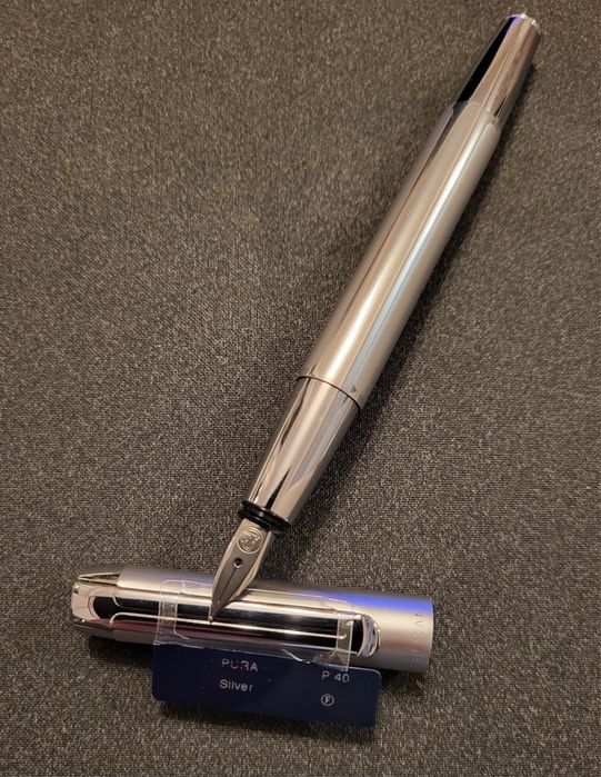 Pióro wieczne Pelikan Pura P40
