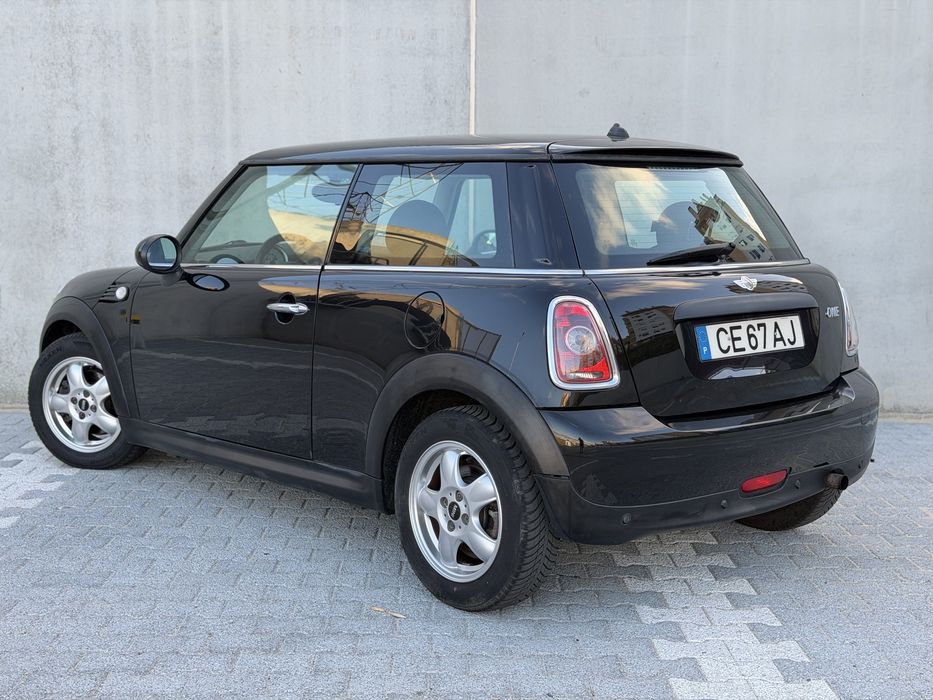 MINI One — fotografia 3