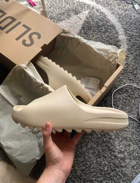 Adidas Yeezy Slide Bone R.42