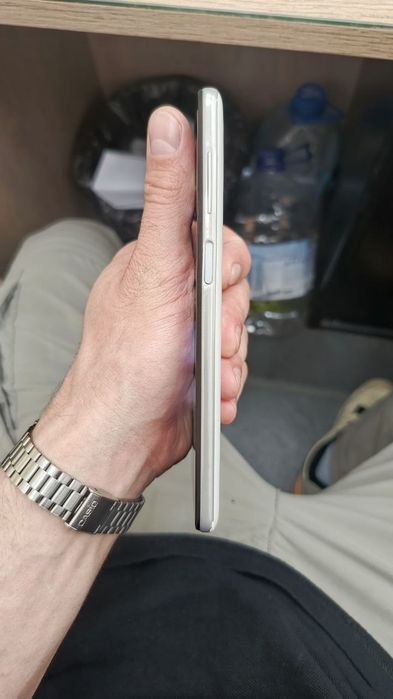 Samsung m 51 6/128 6000mah