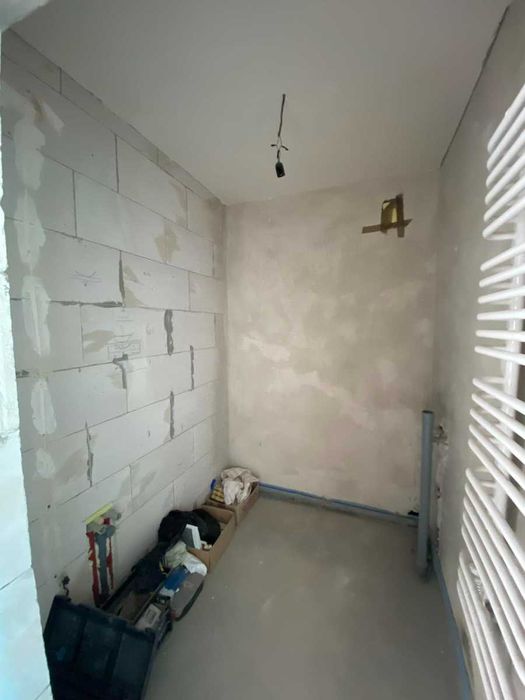 Продається велика 2кв з чорновими роботами в ЖК Містечко Козацеке