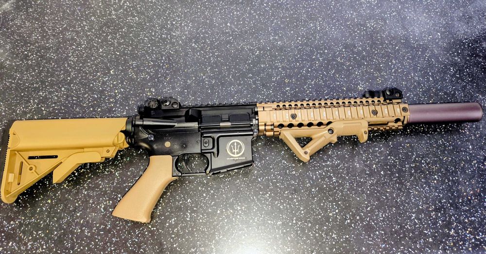 Neptune 9 Marsoc, usada apenas duas vezes. (com vários acessórios)