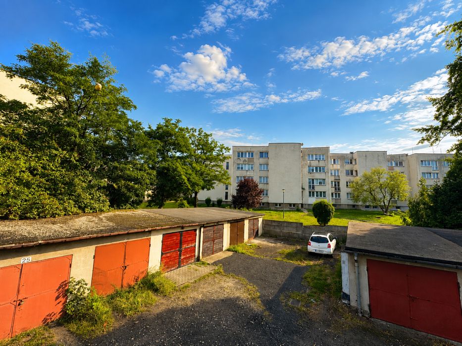 Sprzedam garaż murowany Tychy Brzozowa 12 Bezczynszowy Kw Prąd - Widok 3