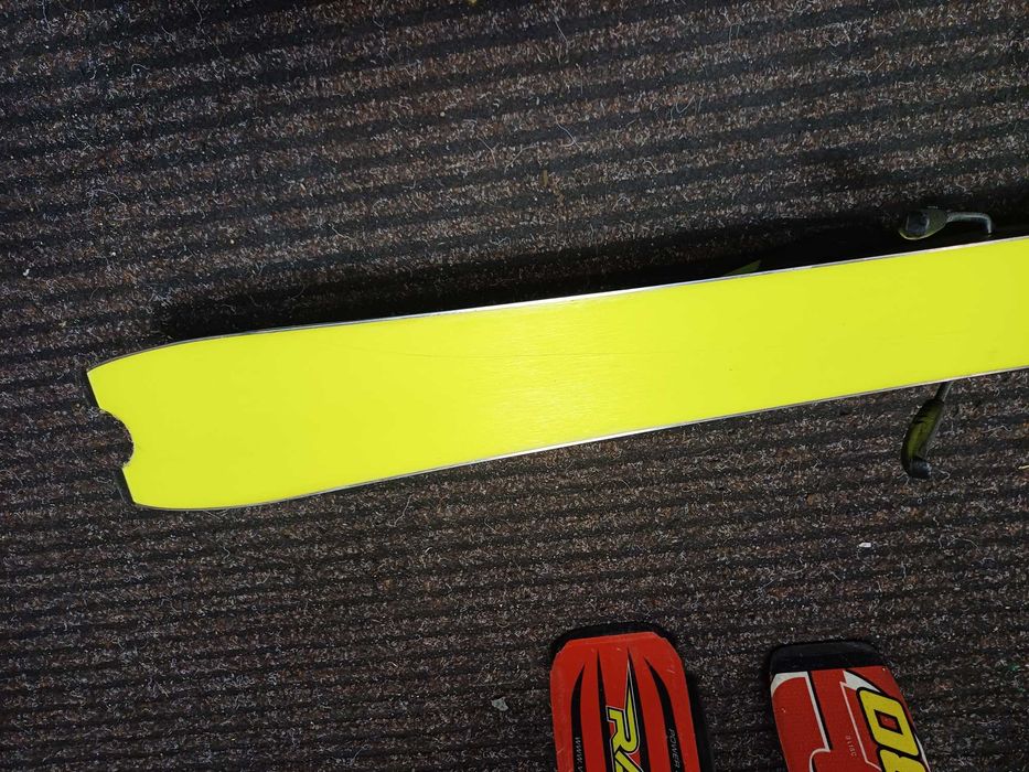 Narty Fischer FIS rc4 world cup SL 140 cm r.2019, stan BDB