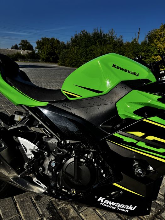 Kawasaki ninja 400