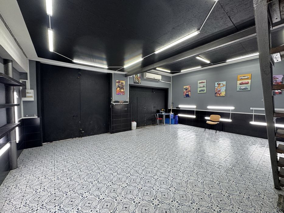 Продам гараж (детейлінг студію) з якісним ремонтом