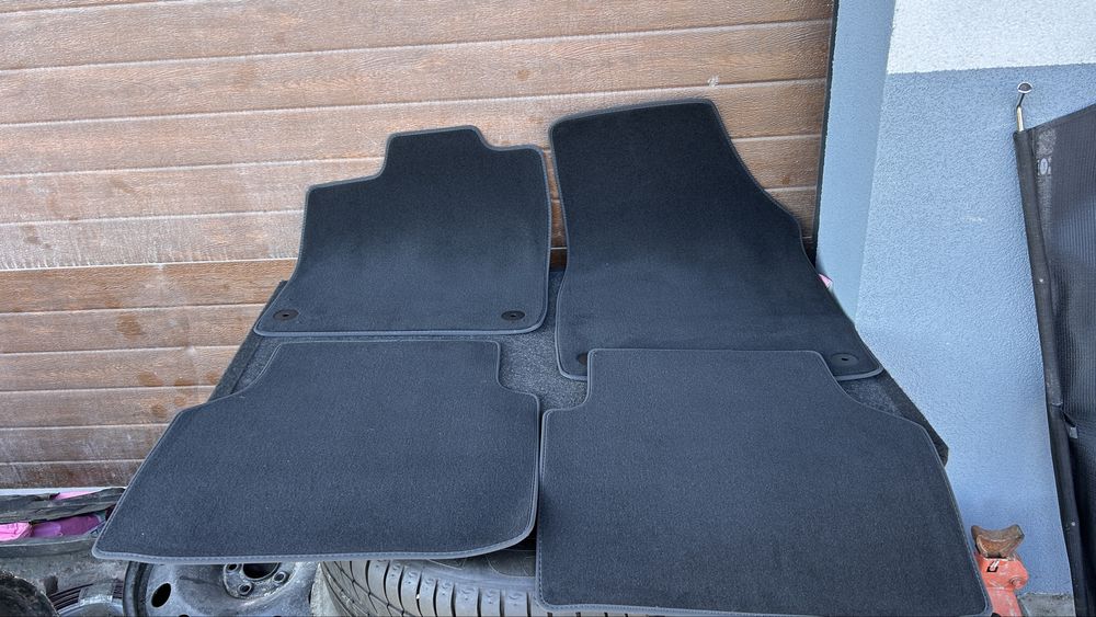 Коврики VW id 4,VW id unyx,11a864451