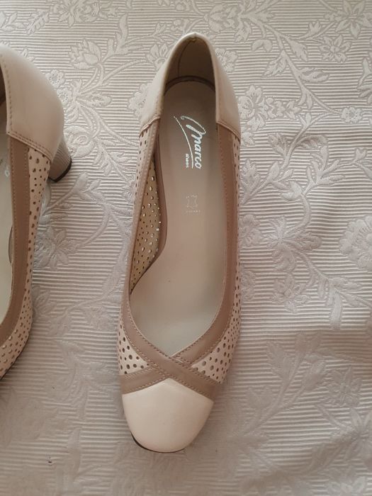 Туфлі жіночі бежеві