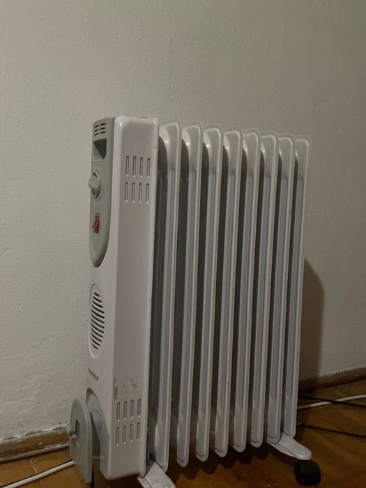 Масляний обігрівач GRUNHELM