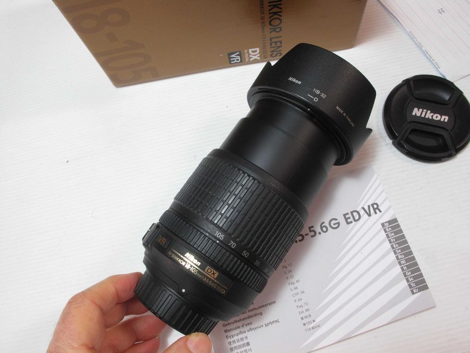 Nikon 18-105 VR Smi-Nova com caixa - Ver descrição