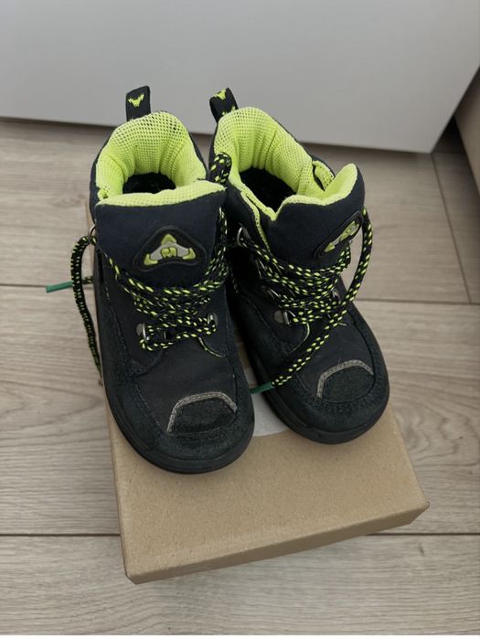 Зимові ботінки elephanten розмір 23