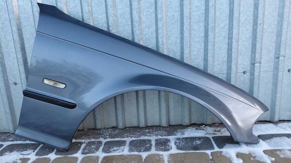 Błotnik Prawy Bmw E46 sedan kombi Przedlift stahlgrau metallic 400/7
