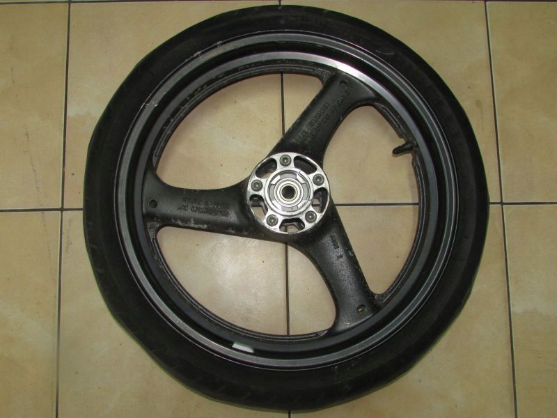 SUZUKI GSF 600 BANDIT 96-00 FELGA KOŁO PRZÓD