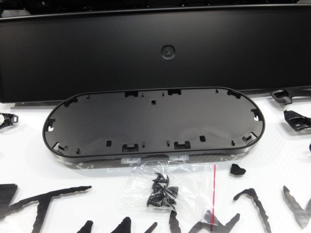Grelha frontal AUDI A4/S4 B9 15-19 RS4 look com suporte para símbolo em preto brilhante