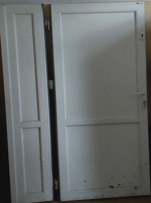 Sprzedam drzwi dwuskrzydłowe zewnetrzne, wewnetrzne i pokojowe