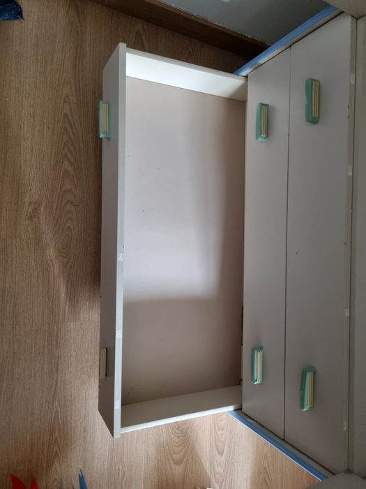 Roupeiro para quarto de criança