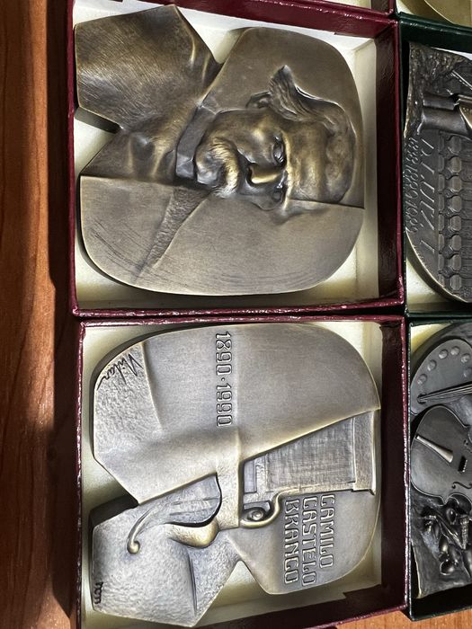 Medalhas de coleção - Basílica da Estrela - D. Luís I - Soares dos Reis - Camilo Castelo Branco