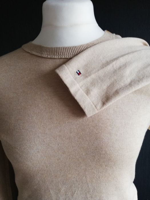 Sweter marki Tommy Hilfiger rozm L i inne