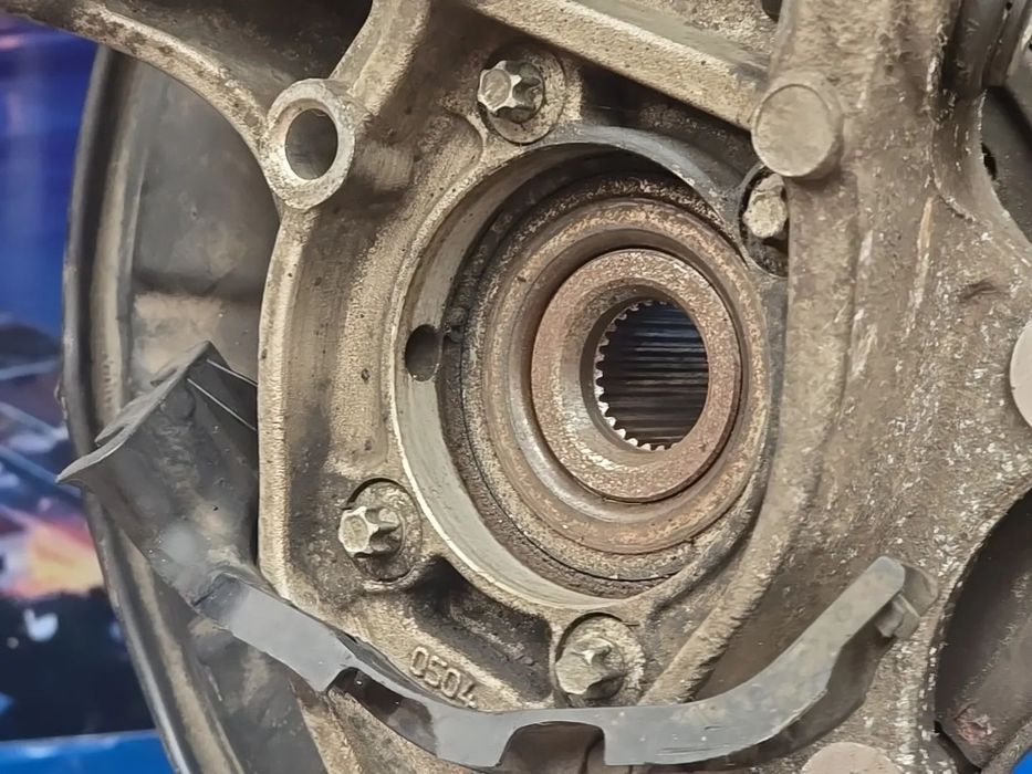 Manga de eixo traseira esquerda mercedes S w221 EPC 2210705 OEM