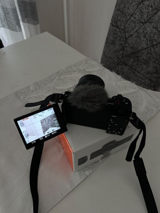 Sony ZV-E10 + Kit completo de gravação