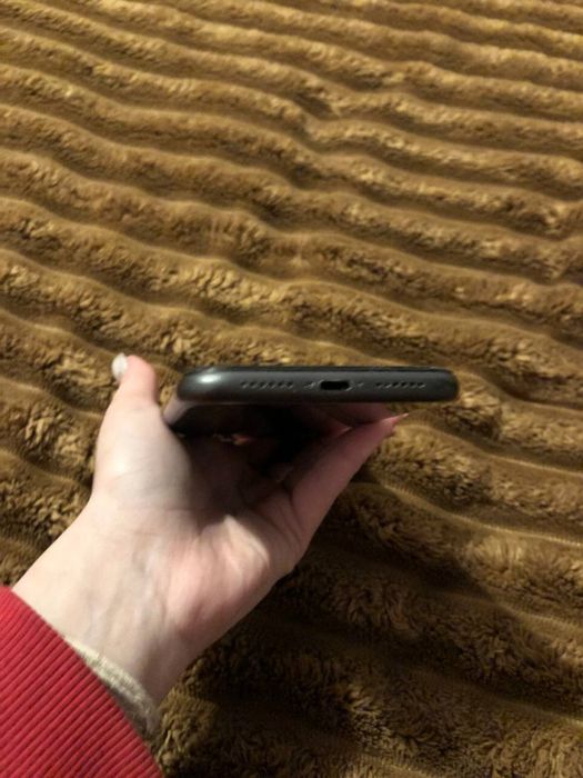 Айфон 11 на 64гб